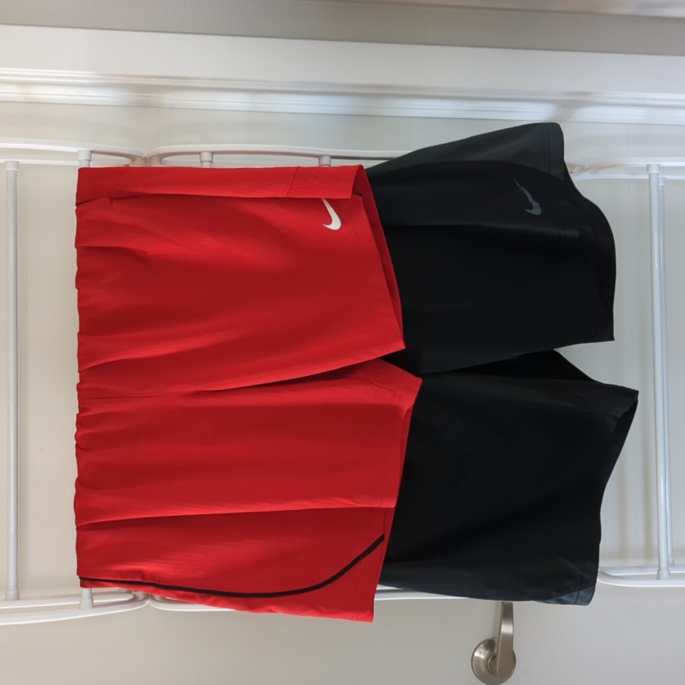 Men's Nike athletic shorts 2 xl